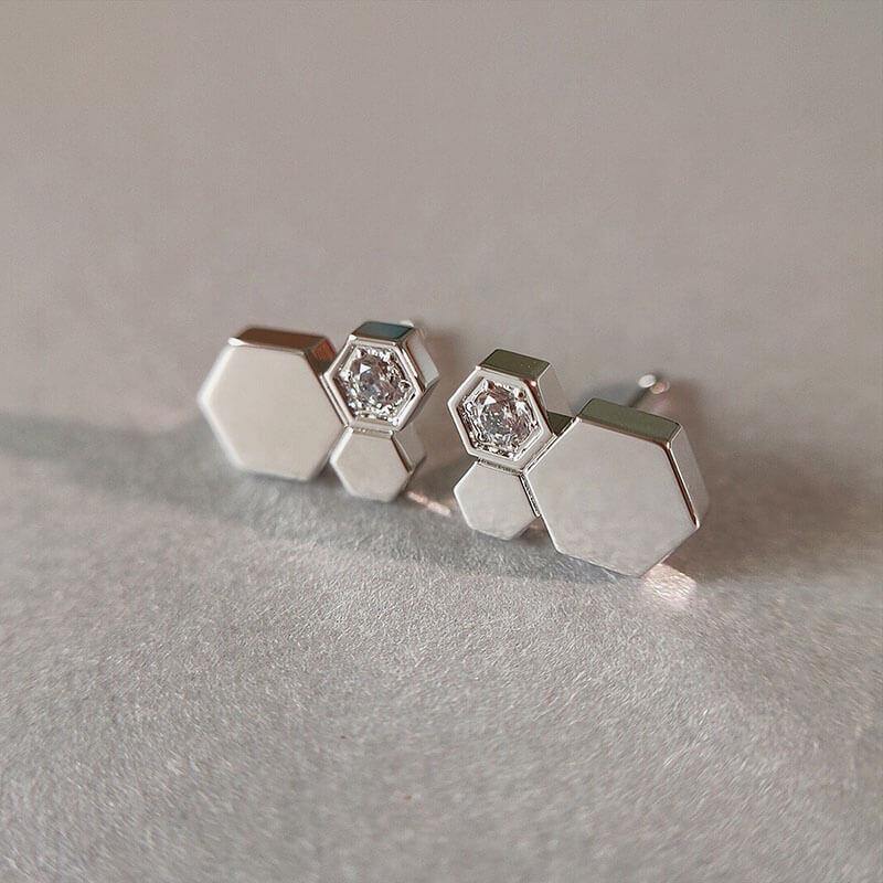 Moissanite honeycomb sterling silver earrings - ReadYourHeart